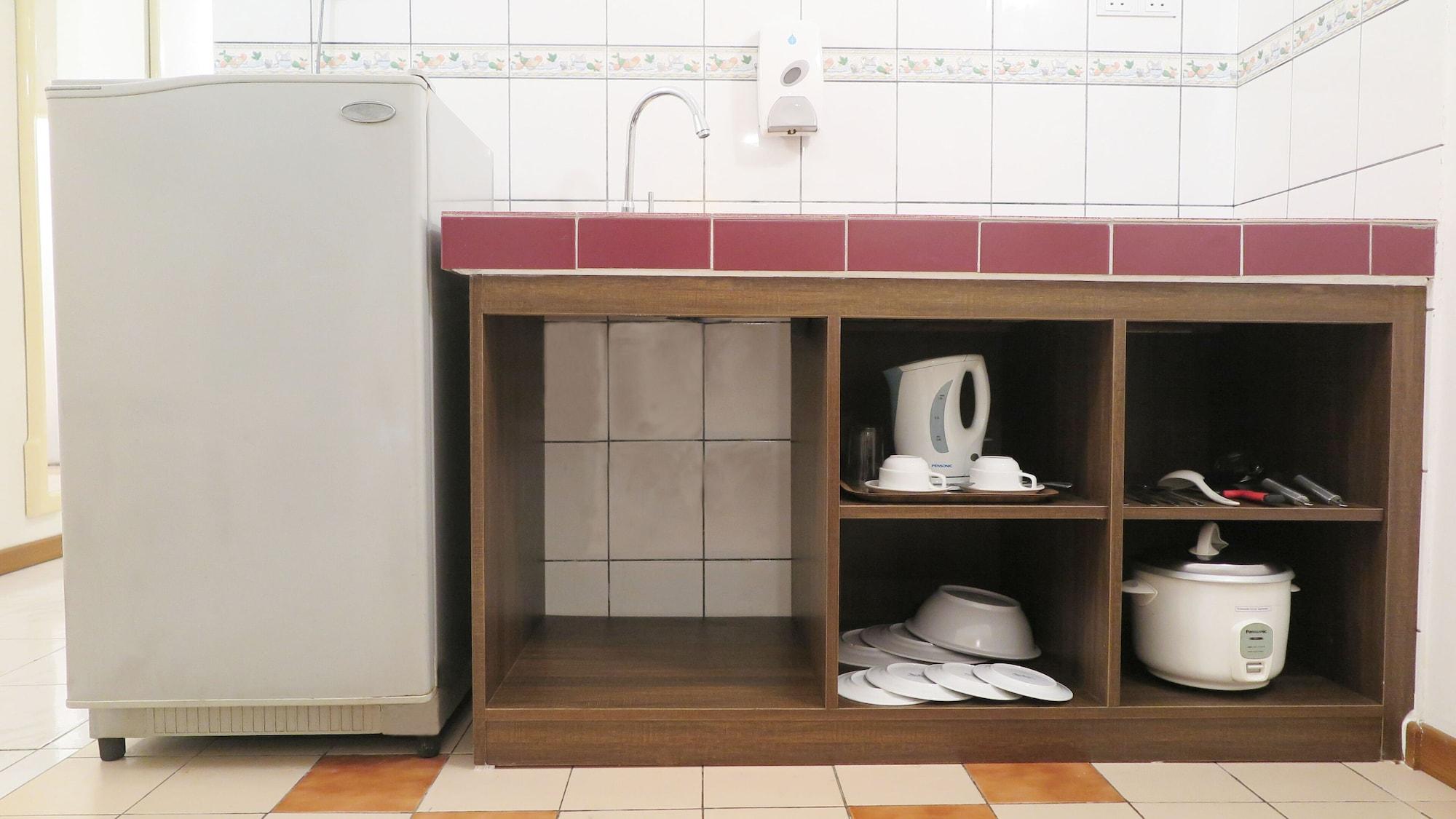 Promenade Service Apartment Kota Kinabalu Kültér fotó