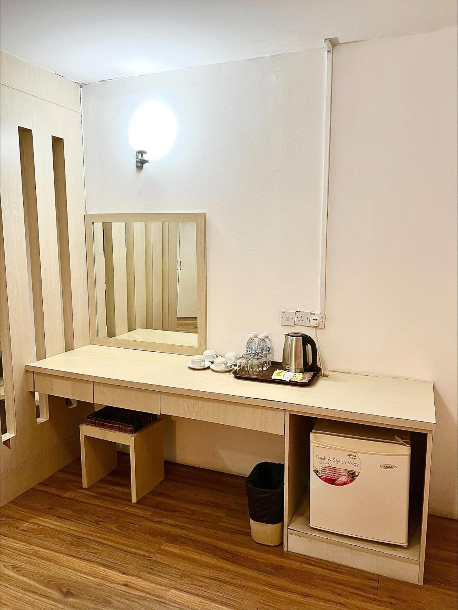 Promenade Service Apartment Kota Kinabalu Kültér fotó